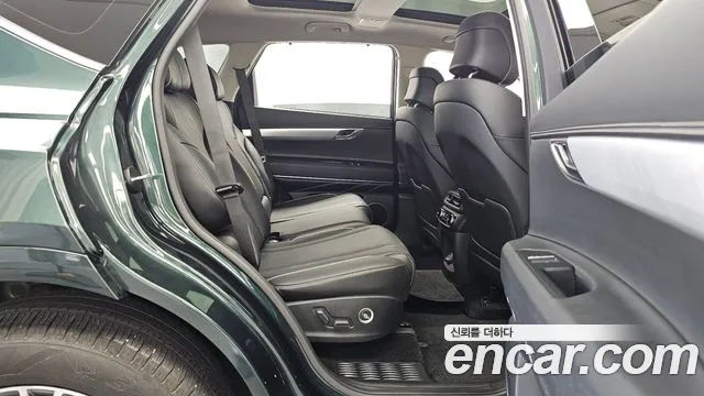 Genesis GV80 2.5T Бензин AWD — Фото автомобиля 8