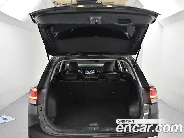 Kia Sportage Sportage 5-е поколение Дизель 2.0 4WD — Фото автомобиля 19