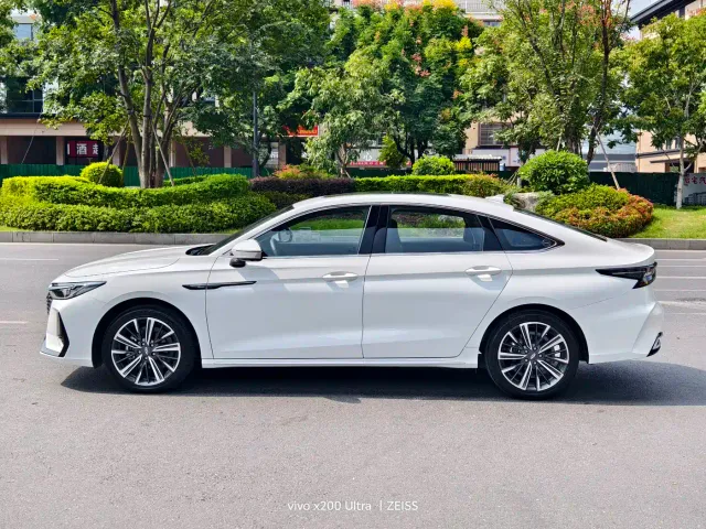 Chery Arrizo 8 — Фото автомобиля 11
