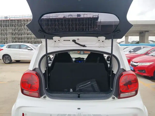 Roewe Kaiwei CLEVER 2022 311km Vitality Bobo Edition — Фото автомобиля 18