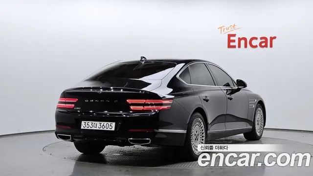 Genesis G80 Бензин 3.5 Turbo 2WD — Фото автомобиля 2