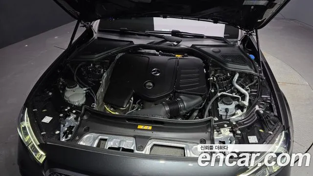 Mercedes-Benz E-Class W214 — Фото автомобиля 9
