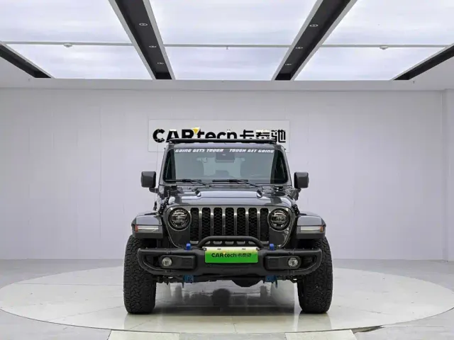 Jeep Wrangler 4xe — Фото автомобиля 8