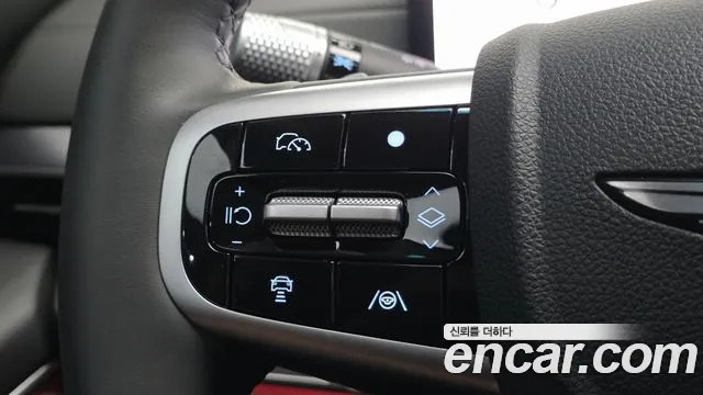 Genesis GV80 — Фото автомобиля 23