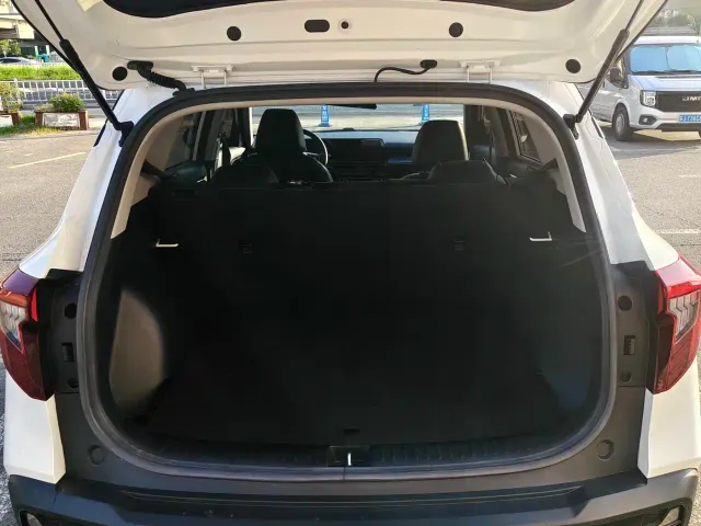 Kia Seltos — Фото автомобиля 16