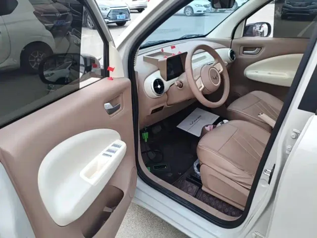 Wuling Hongguang Mini EV — Фото автомобиля 15