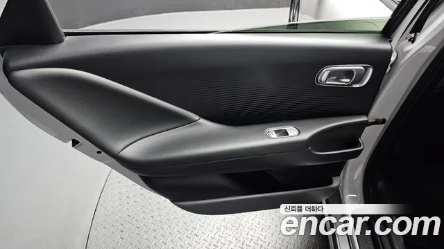 Hyundai Ioniq 6 — Фото автомобиля 14