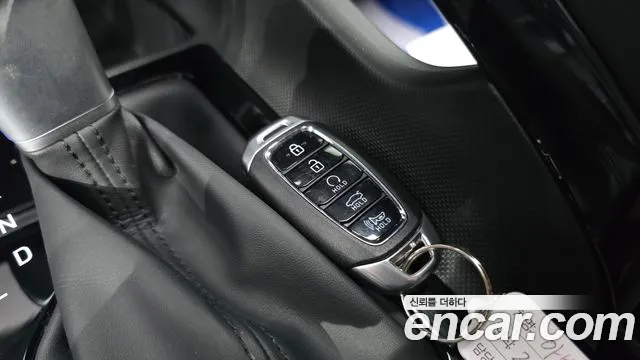 Hyundai AVANTE Avante (CN7) — Фото автомобиля 18