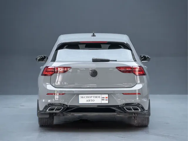 Volkswagen Golf — Фото автомобиля 13
