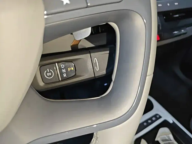 Kia EV5 — Фото автомобиля 13