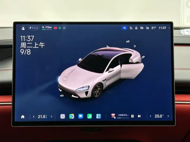 Xiaomi SU7 — Фото автомобиля 13