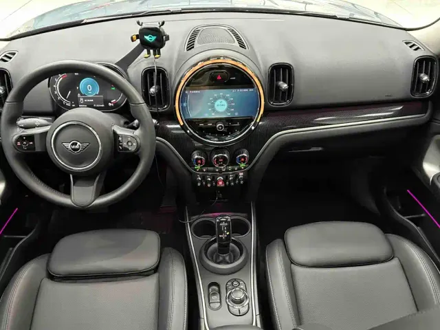 MINI Countryman — Фото автомобиля 7