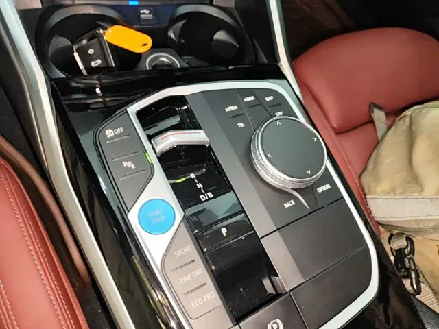 BMW i3 — Фото автомобиля 13
