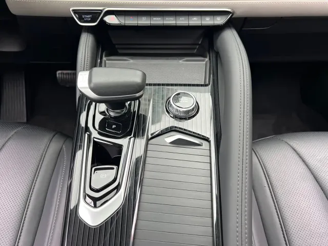 Geely Xingyue L — Фото автомобиля 19