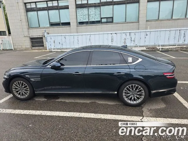 Фотография автомобиля — Genesis G80 RG3