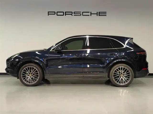 Porsche Cayenne — Фото автомобиля 7