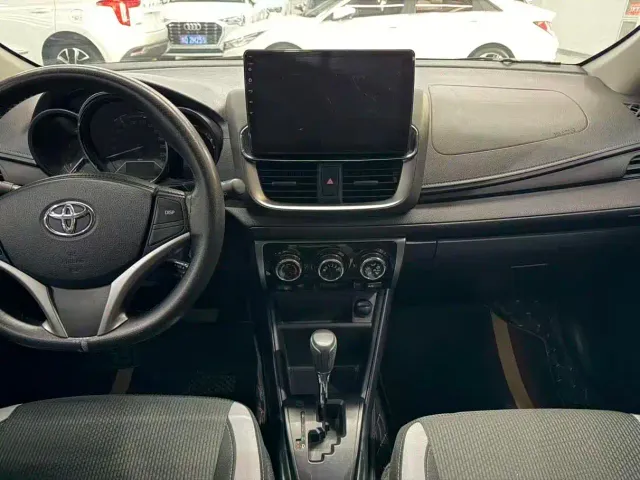 Toyota YARiS L Zhi Xuan — Фото автомобиля 5
