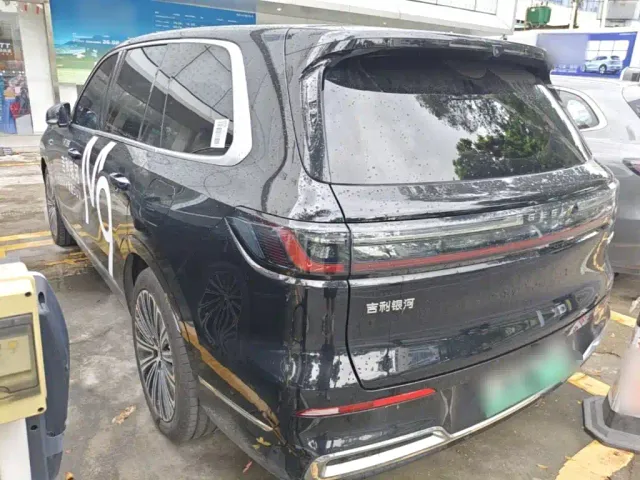 Geely Galaxy M9 — Фото автомобиля 4