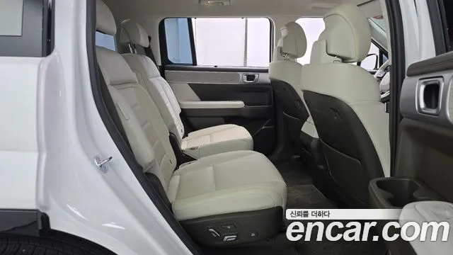 Hyundai Santa Fe MX5 — Фото автомобиля 17