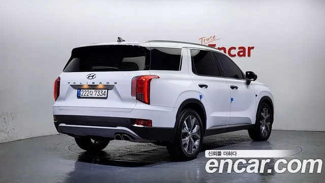 Hyundai Palisade Palisade Дизель 2.2 2WD — Фото автомобиля 2