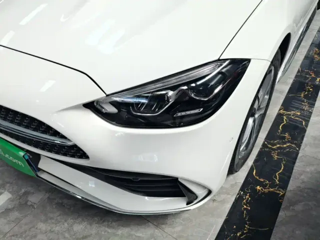 Mercedes-Benz C-Class — Фото автомобиля 23