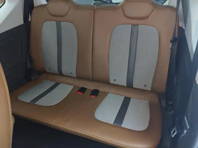 Wuling Hongguang Mini EV — Фото автомобиля 11