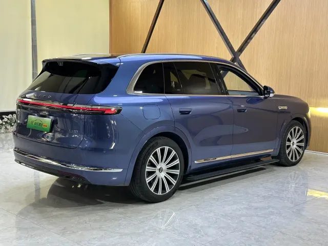 Aito M7 — Фото автомобиля 23