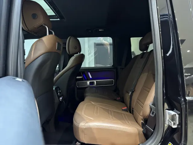Mercedes-Benz G-Class — Фото автомобиля 11