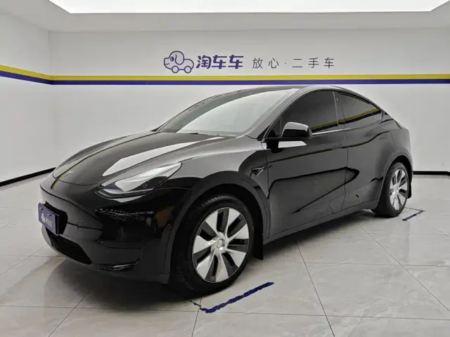 Фотография автомобиля — Tesla Model Y