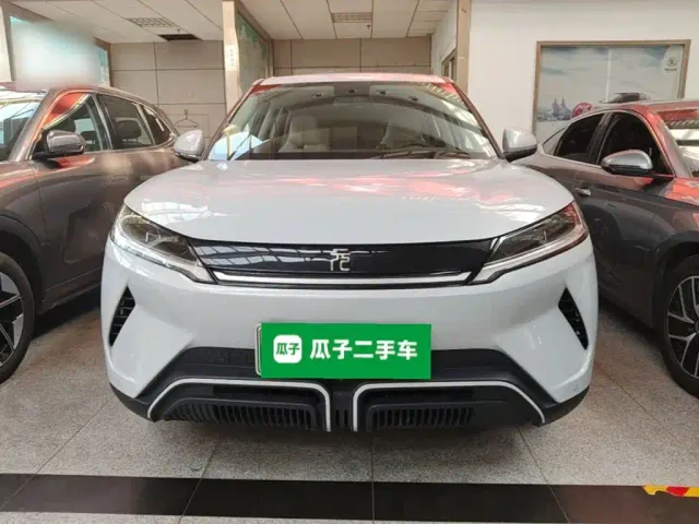 BYD Yuan UP — Фото автомобиля 2