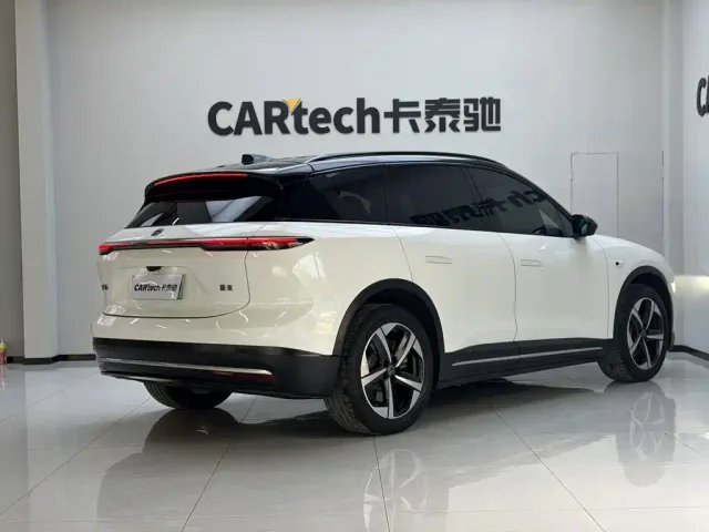 Nio ES6 — Фото автомобиля 6