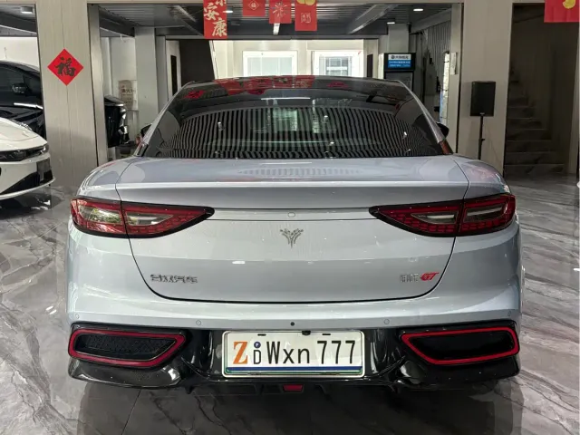Hozon Neta GT — Фото автомобиля 30
