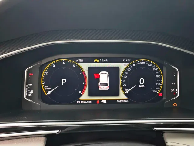 Volkswagen Tiguan L — Фото автомобиля 19