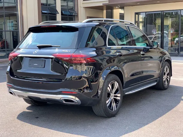 Mercedes-Benz GLE-Class — Фото автомобиля 6
