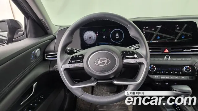 Hyundai Avante — Фото автомобиля 18