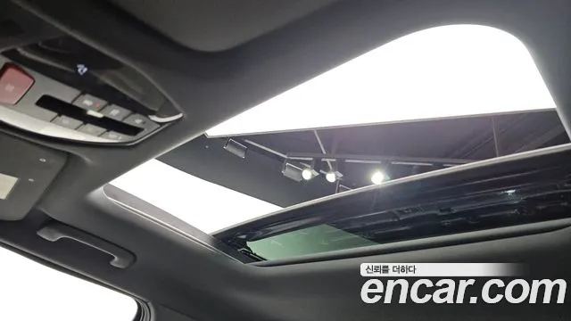 Kia EV3 Long Range 2WD — Фото автомобиля 17