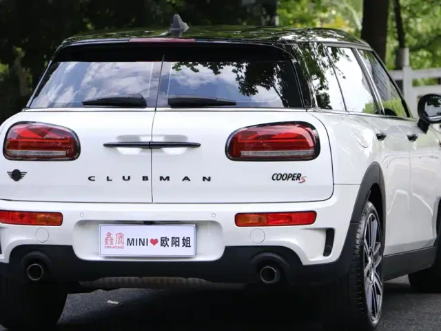 MINI Clubman — Фото автомобиля 4