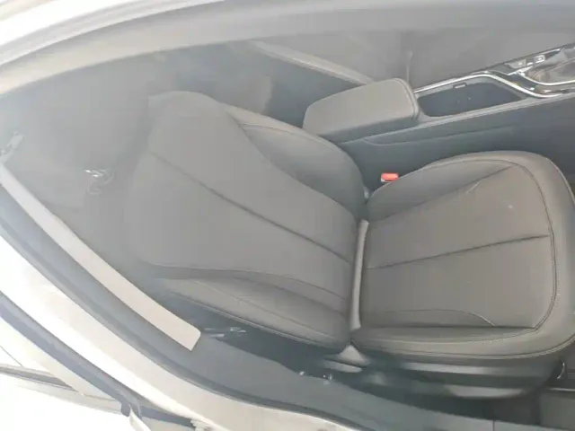 Buick Verano — Фото автомобиля 24