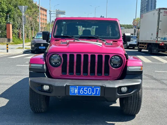 Jeep Wrangler — Фото автомобиля 2
