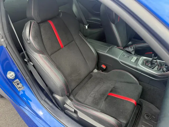 Subaru BRZ — Фото автомобиля 9