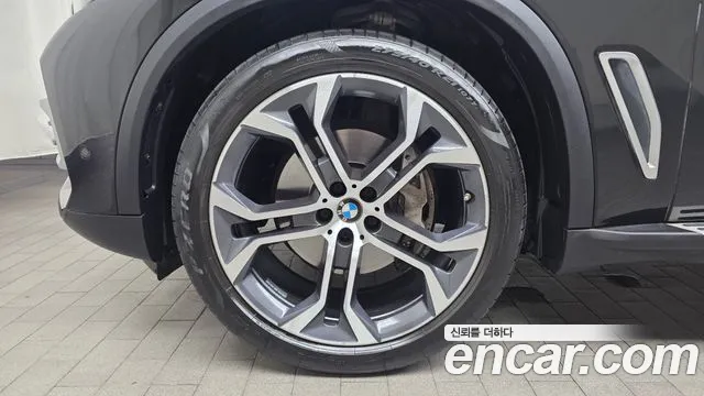 BMW X5 — Фото автомобиля 5
