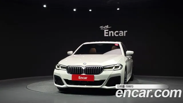 BMW 5-Series — Фото автомобиля 3