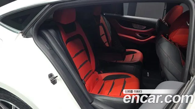 Mercedes-Benz AMG GT 4 двери 43 4MATIC+ — Фото автомобиля 11