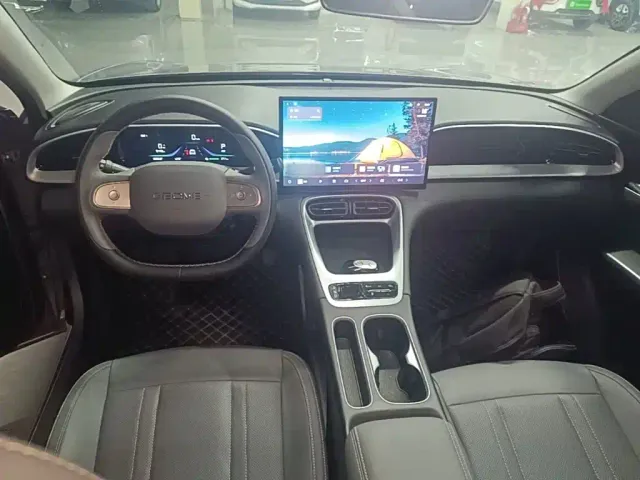 Geely Starry Wish — Фото автомобиля 9