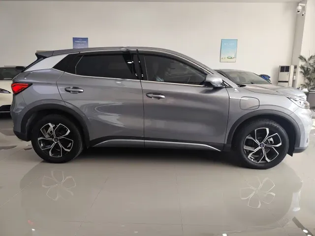 BYD Yuan PLUS — Фото автомобиля 8