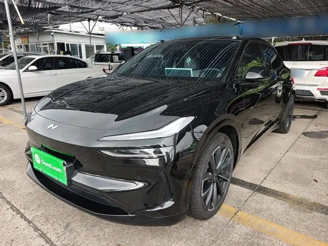 Фотография автомобиля — Onvo L60