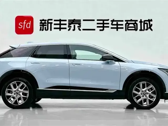 Cadillac IQ Ao Ge 2024 Standard Range — Фото автомобиля 3