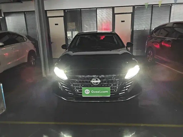 Nissan Teana — Фото автомобиля 2