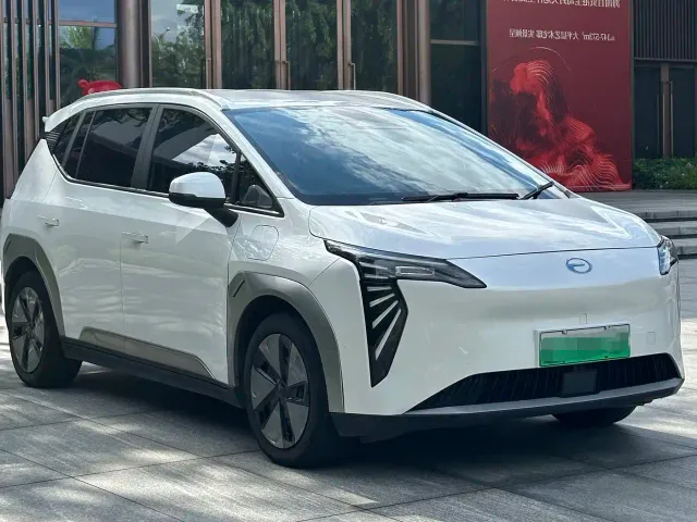 GAC Aion Y — Фото автомобиля 7