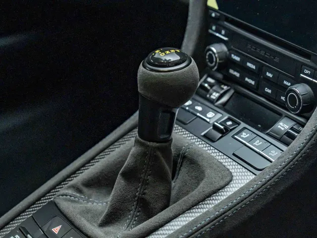Porsche 718 — Фото автомобиля 16